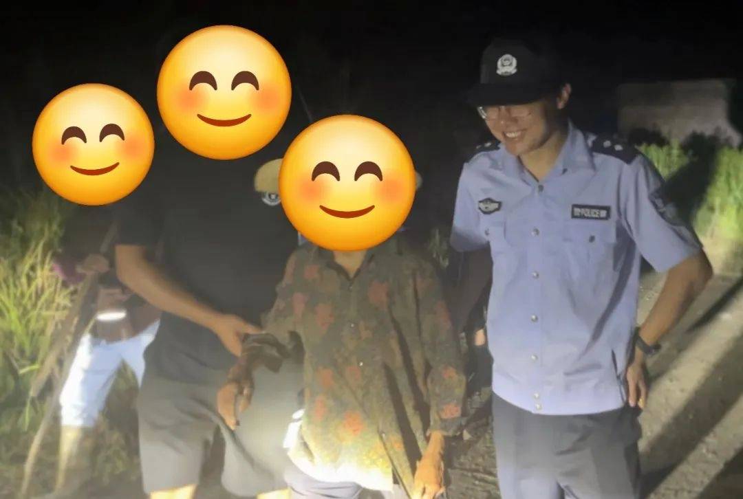 皇冠信用網需要押金吗
_“找到了皇冠信用網需要押金吗
！有生命体征！”