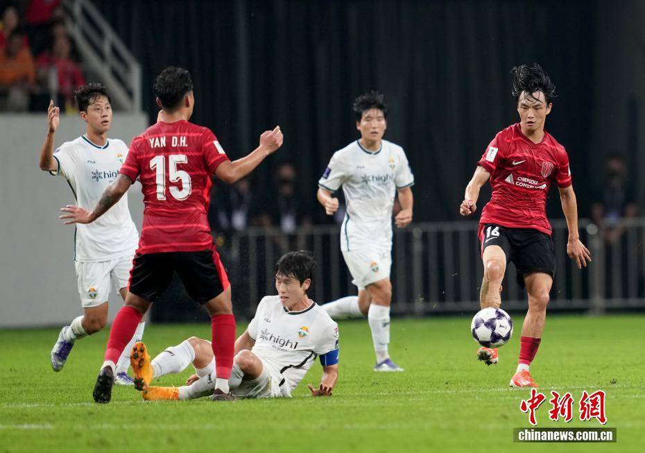 hga050怎么注册_2025/2026亚足联冠军精英联赛第2轮:成都蓉城队1比0胜韩国江原FC队