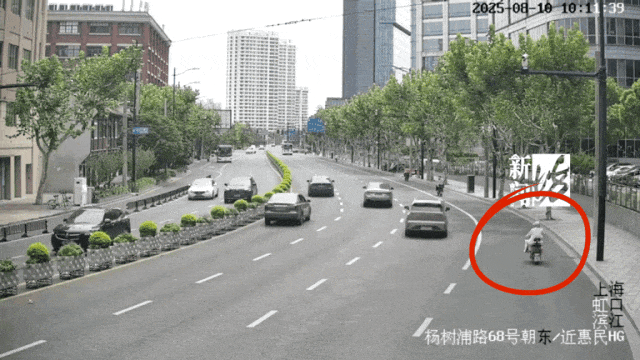 皇冠信用网代理注册
_事故频发皇冠信用网代理注册
!电动自行车“挡风被”到底该不该用?