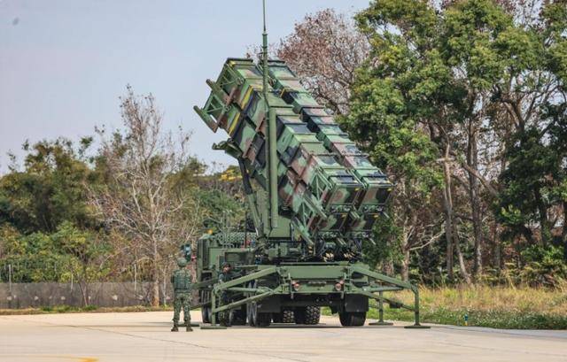 正版皇冠信用开户申请
_赖清德首提红线正版皇冠信用开户申请
,划定决战时间!国台办彻底摊牌:结局只有一个